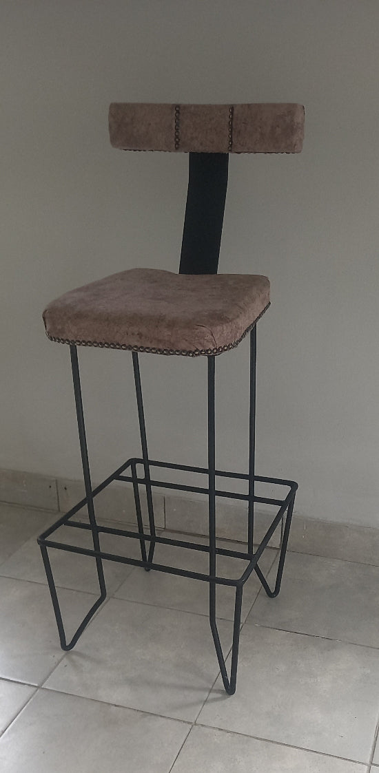 bar stool